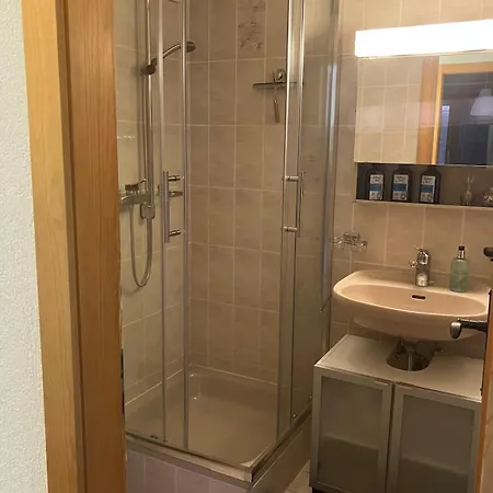 דירה Large With View *