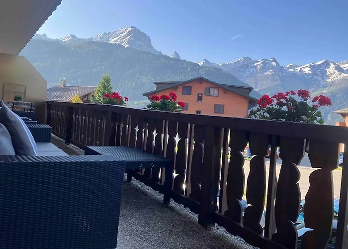 Apartament Large With View